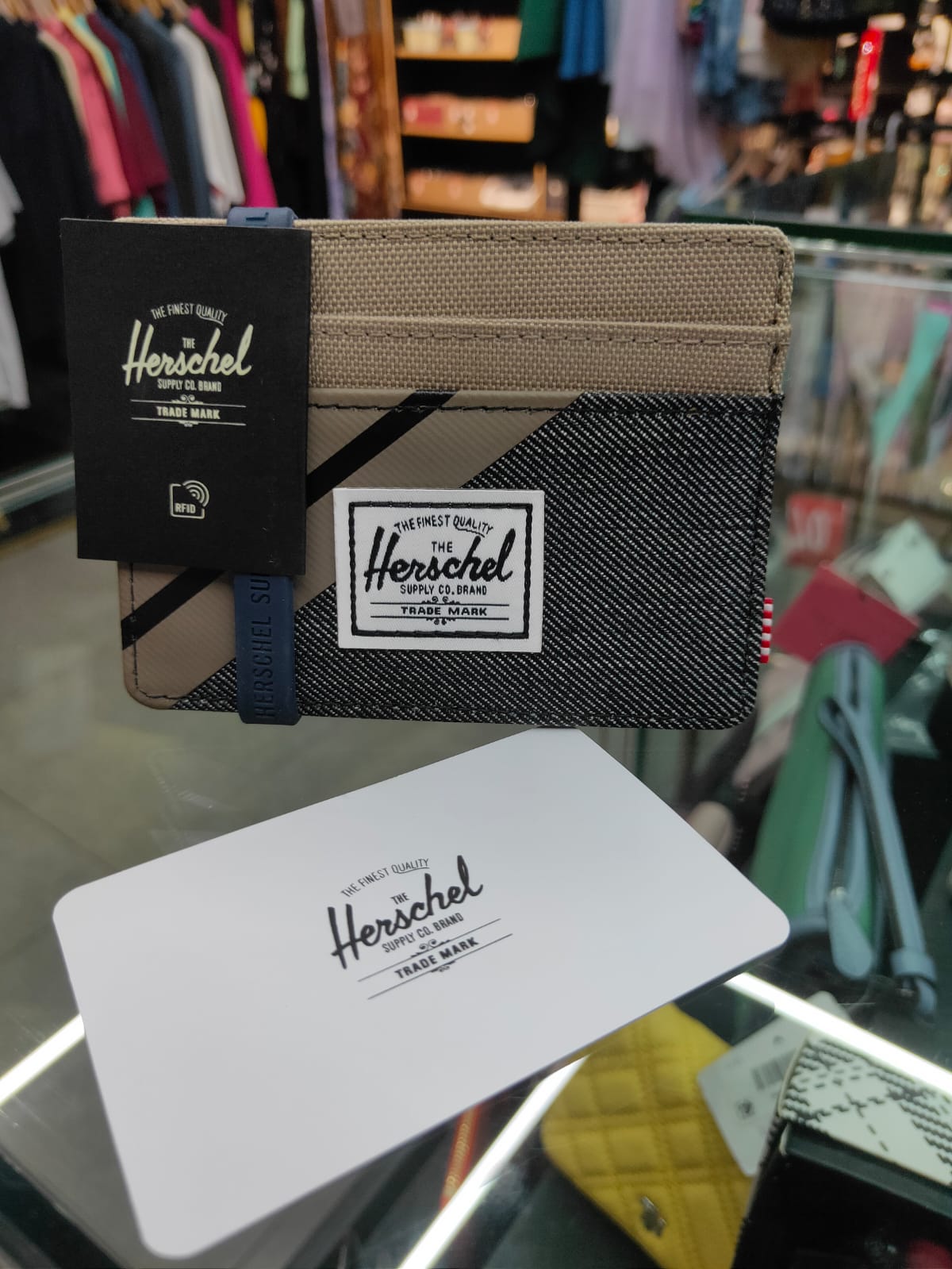 Herschel Card Holder
