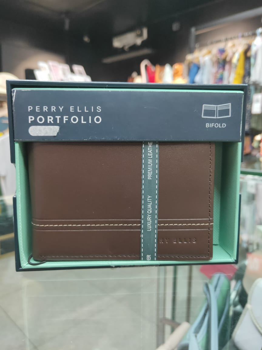 Perry Ellis Portfolio Mens Wallet