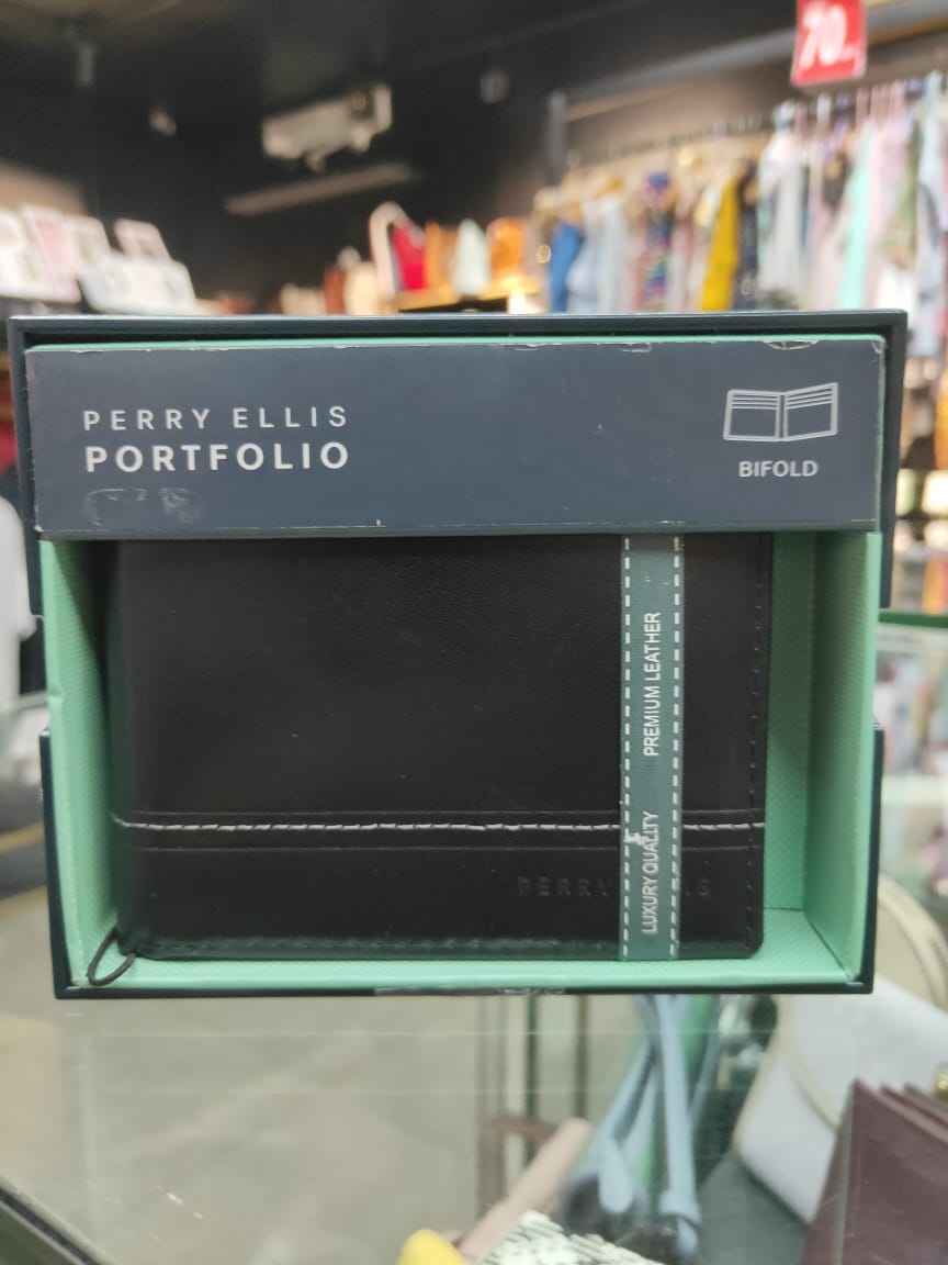 Perry Ellis Portfolio Wallet For Mens