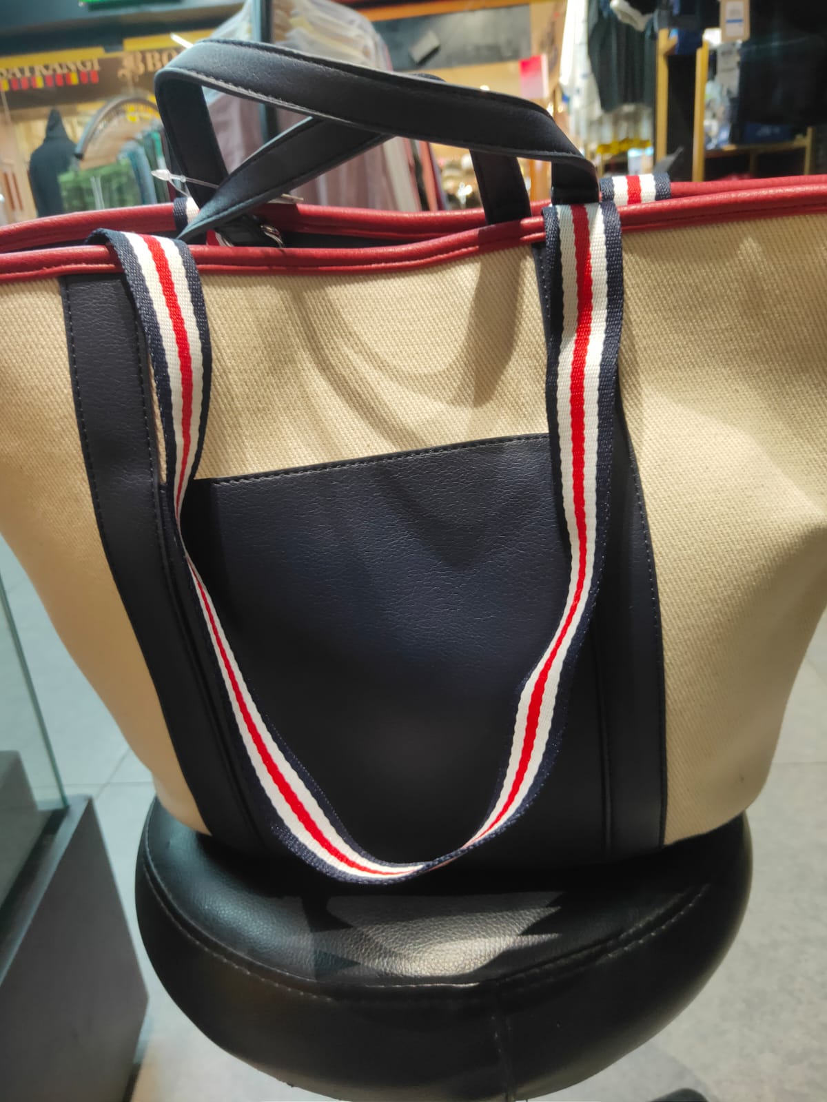 International Concepts (INC) Ladies Hand Bag
